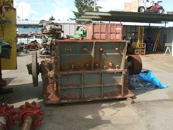 Used 32" x 58" Gruendler Hog