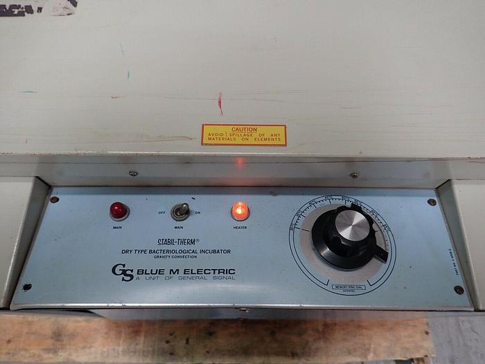 Used Blue M 200A Stabil-Therm Dry Type Bacterological Incubator Gravity Convection