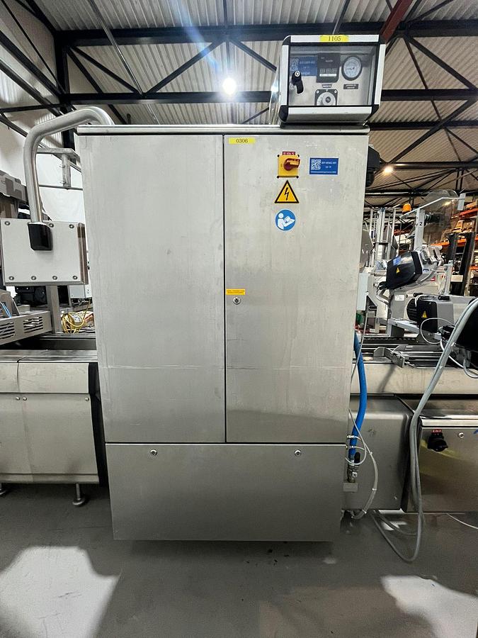 Gebruikt 2008 Multivac Dieptrekverpakkingsmachine R245