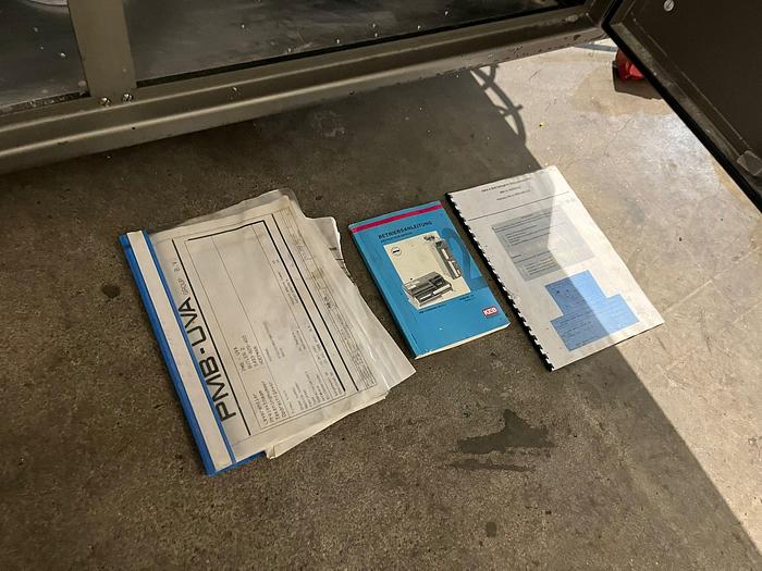 Used 1998 UVA-Butler Verpakkingsmachine, But 2-320