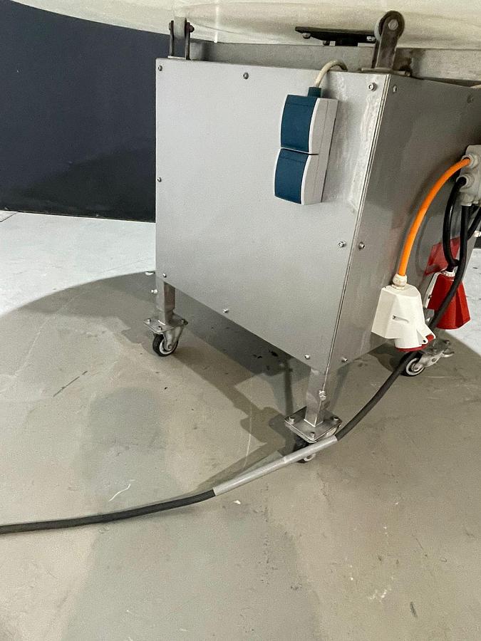 Gebruikt 1996 HCP Draaitafel, B-2001