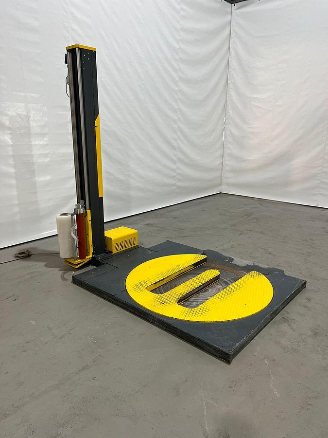 Used 2014 Siat Palletwikkelaar FW 1