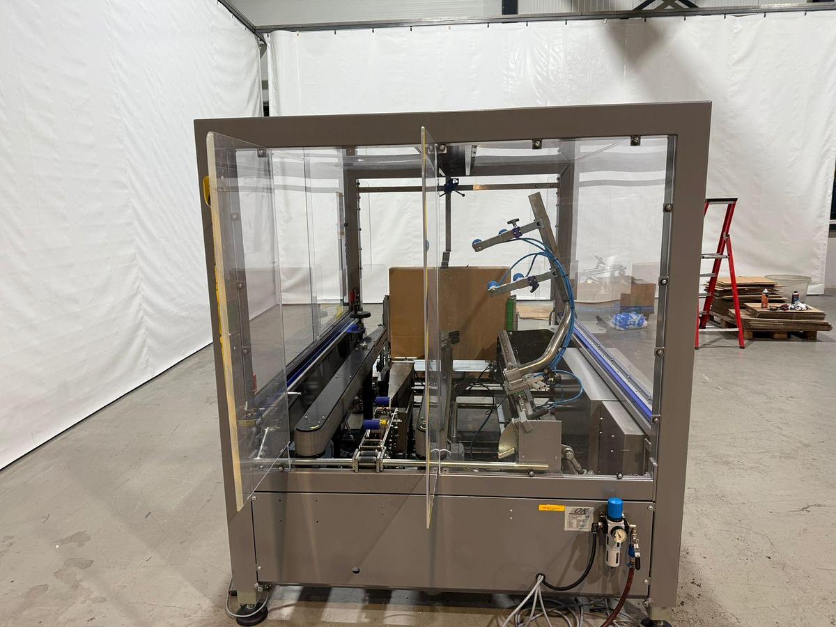 Gebruikt 2010 OK Packaging Systems B.V. Superformer-1 dozenmachine met tape