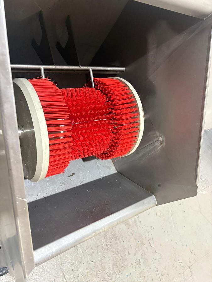 Gebruikt 2003 Havantec Laarzen borstel