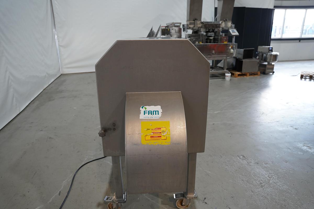 Gebruikt 2003 FAM Slicer