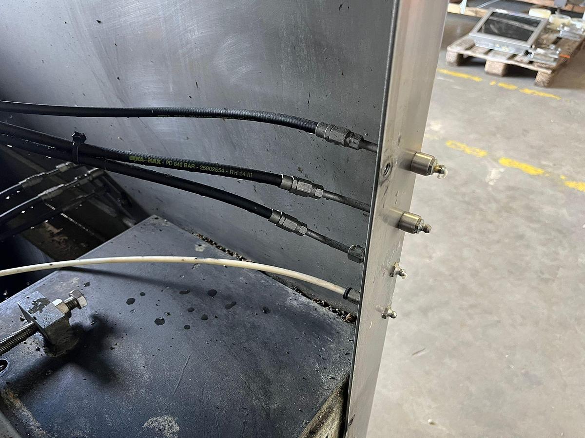 Used 1991 Krämer Grebe SC-WW Vleeswolf-grinder