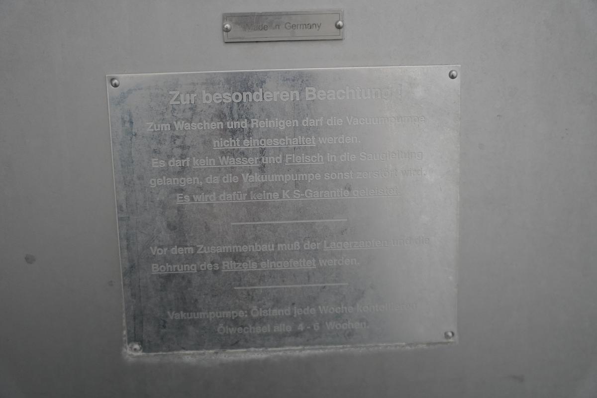 Gebruikt 2000 Karl Schnell Vacuümvulmachine,Type 576-SE