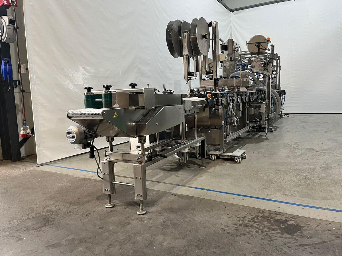 Gebruikt 2008 Multivac Dieptrekverpakkingsmachine R245