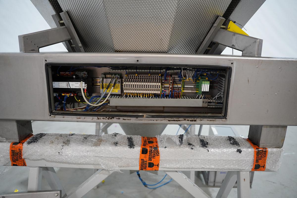 Gebruikt 2003 Multiweigh Multihead weger, type HDW 14-2.0-60-50kg