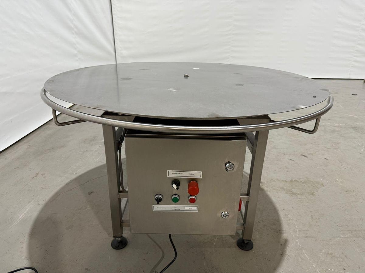 Gebruikt 2002 FTD Carrouseltafel