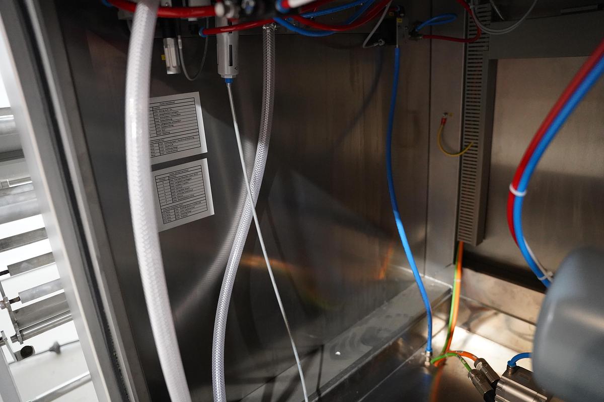 Gebruikt 2021 Inno-tech Verticale verpak en sealmachine 3800 REVO