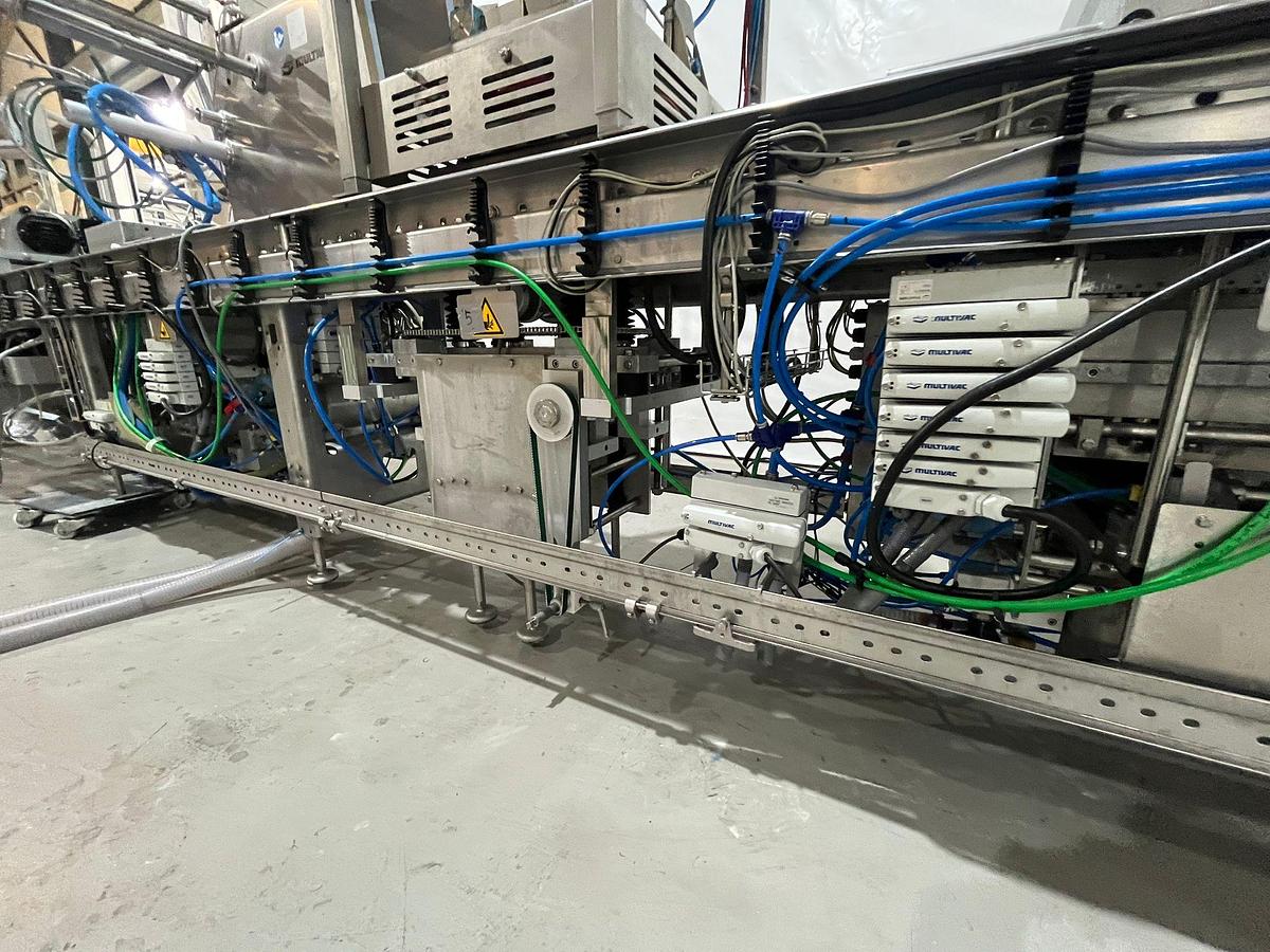 Gebruikt 2008 Multivac Dieptrekverpakkingsmachine R245