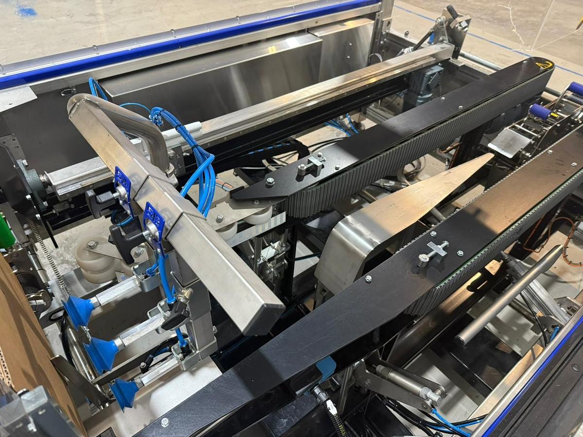 Gebruikt 2016 OK Packaging Systems B.V. Superformer dozenmachine met tape