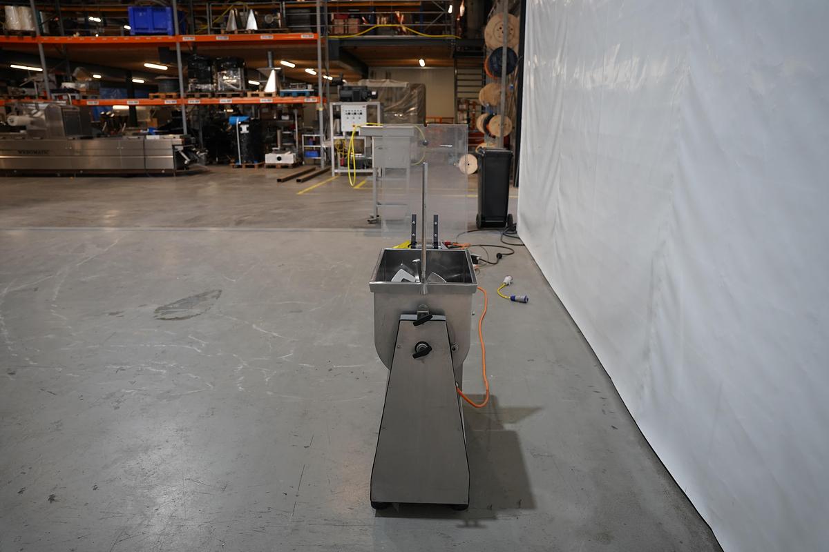 Gebruikt Mainca TC100 menger