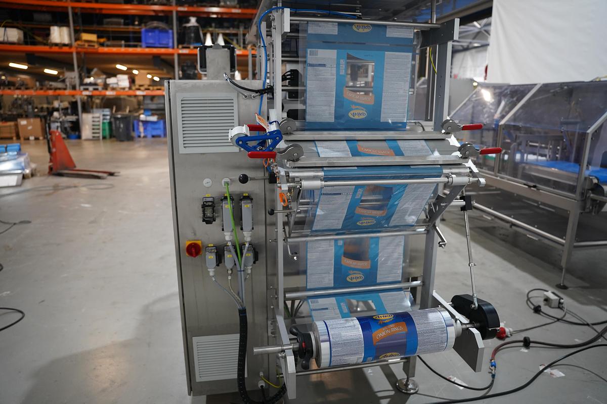 Gebruikt 2017 Innotech  Verticale verpak en sealmachine 2500 REVO E