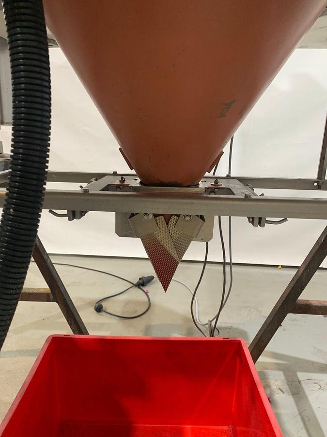 Gebruikt 2000 Yamato Dataweigh Multihead weger, ADW-414SD