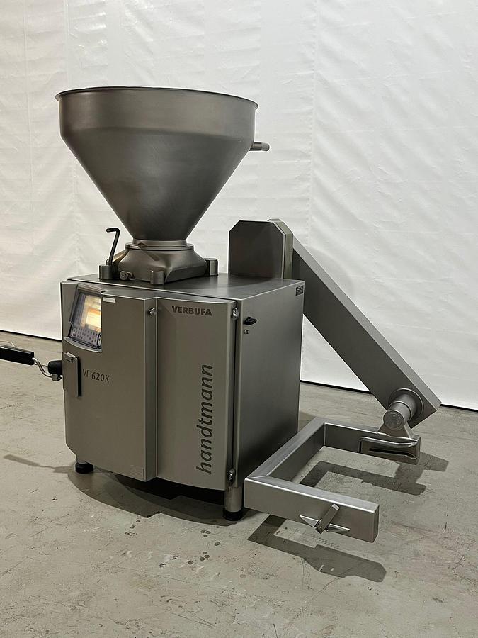 Used 2019 Handtmann Vacuümvuller, VF620K-pomp
