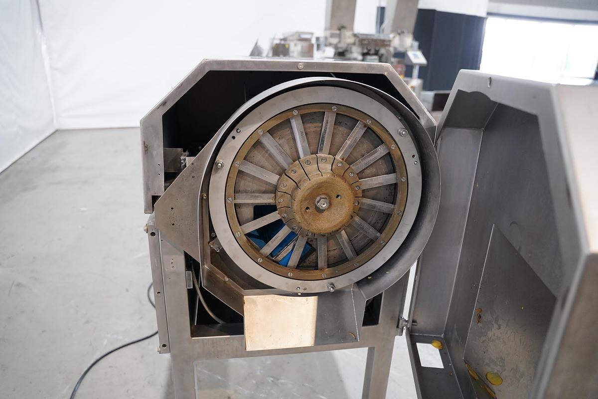 Gebruikt 2003 FAM Slicer