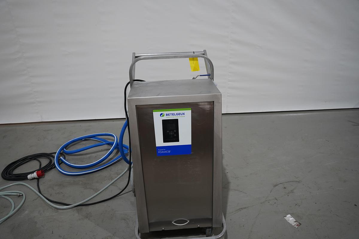 Gebruikt 2021 Foamico Schuimunit, type MO 0227-4