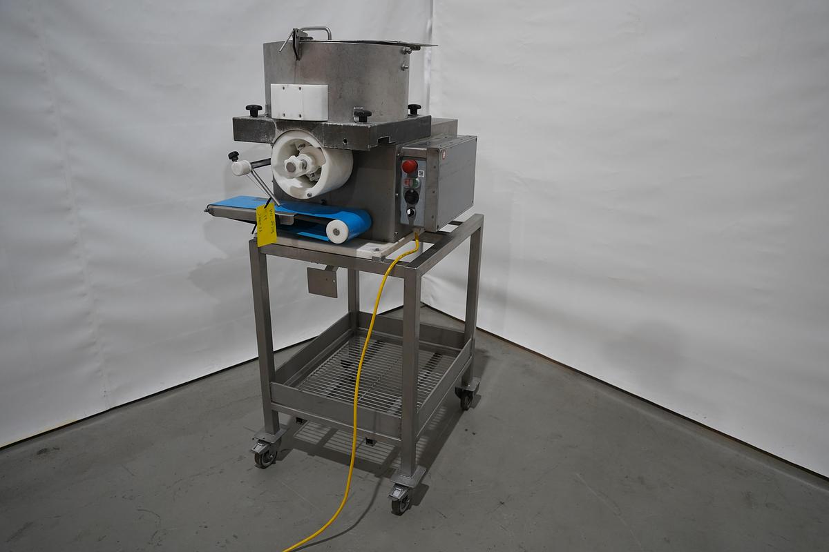 Gebruikt Deighton  Hamburger machine