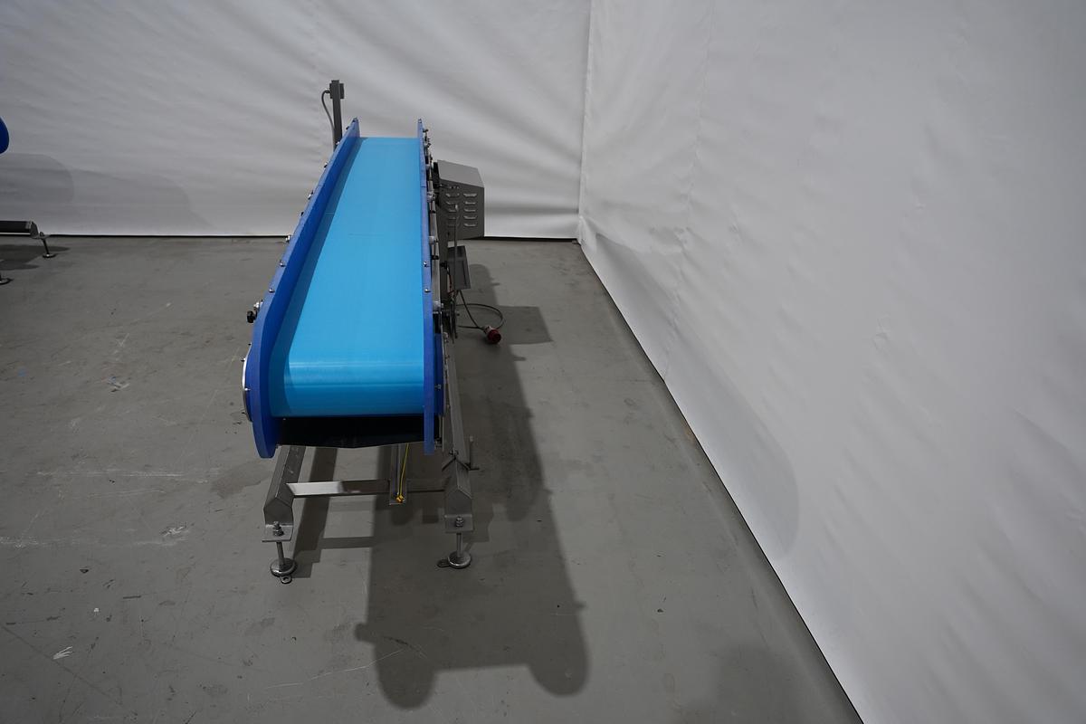 Gebruikt NN  RVS transportband, verrijdbaar