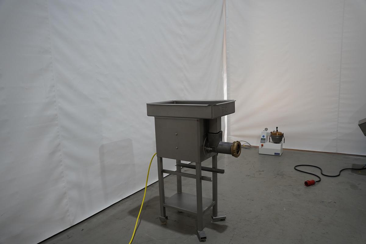 Gebruikt 2002 Kolbe Vleeswolf, SW100