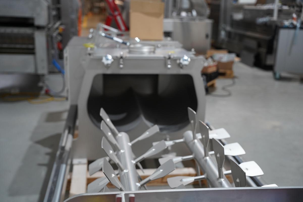 2020 Dinnissen Batch Menger, type 304-30-2x3