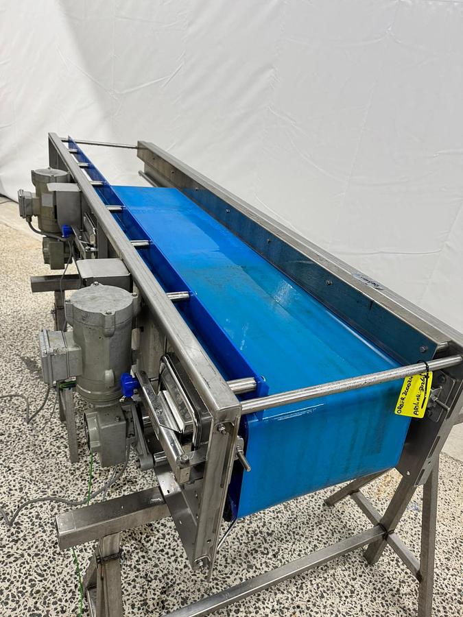 Gebruikt 2021 - Transportband, in-uit schuifbaar