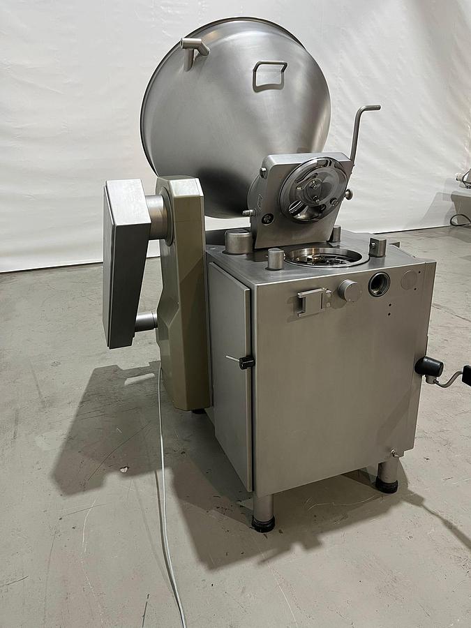 Used 2019 Handtmann Vacuümvuller, VF620K-pomp