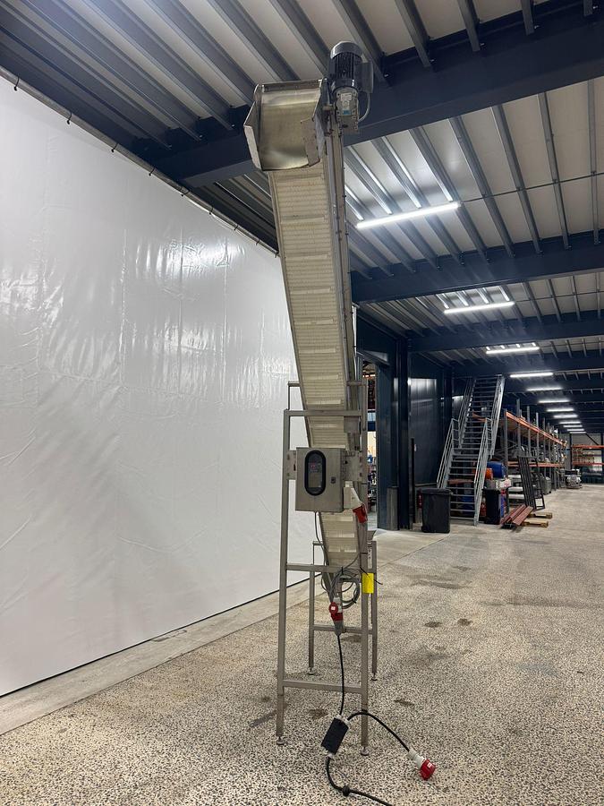 Gebruikt NN Opvoerband