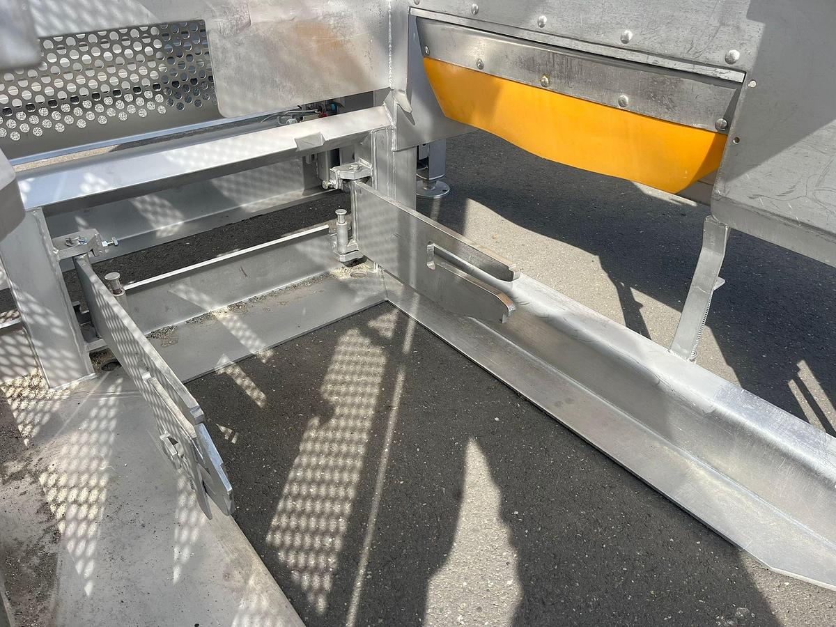 Gebruikt Bolt Dolaf lift/ Normwagen lift