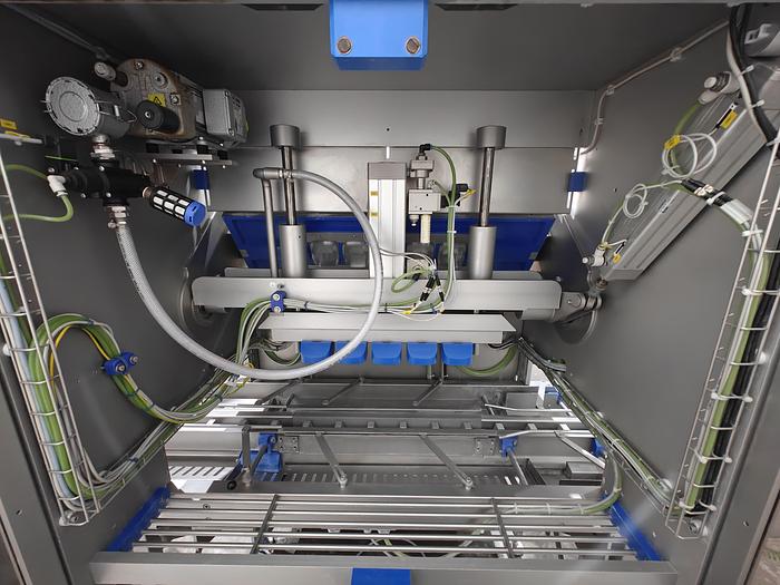 Used 2012 Sealpac Traysealer A5