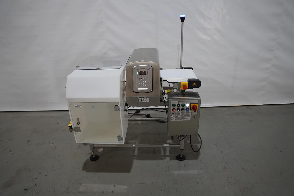 Gebruikt 2014 CEIA Metaaldetector, Type T/MS21