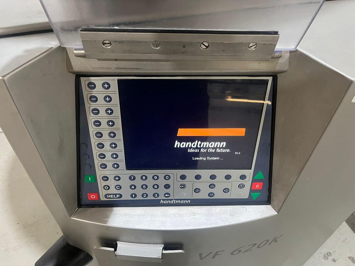Used 2019 Handtmann Vacuümvuller, VF620K-pomp