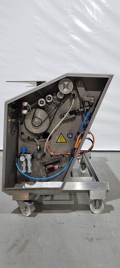 Gebruikt 2018 Maja Onthuidmachine, EVM 5006