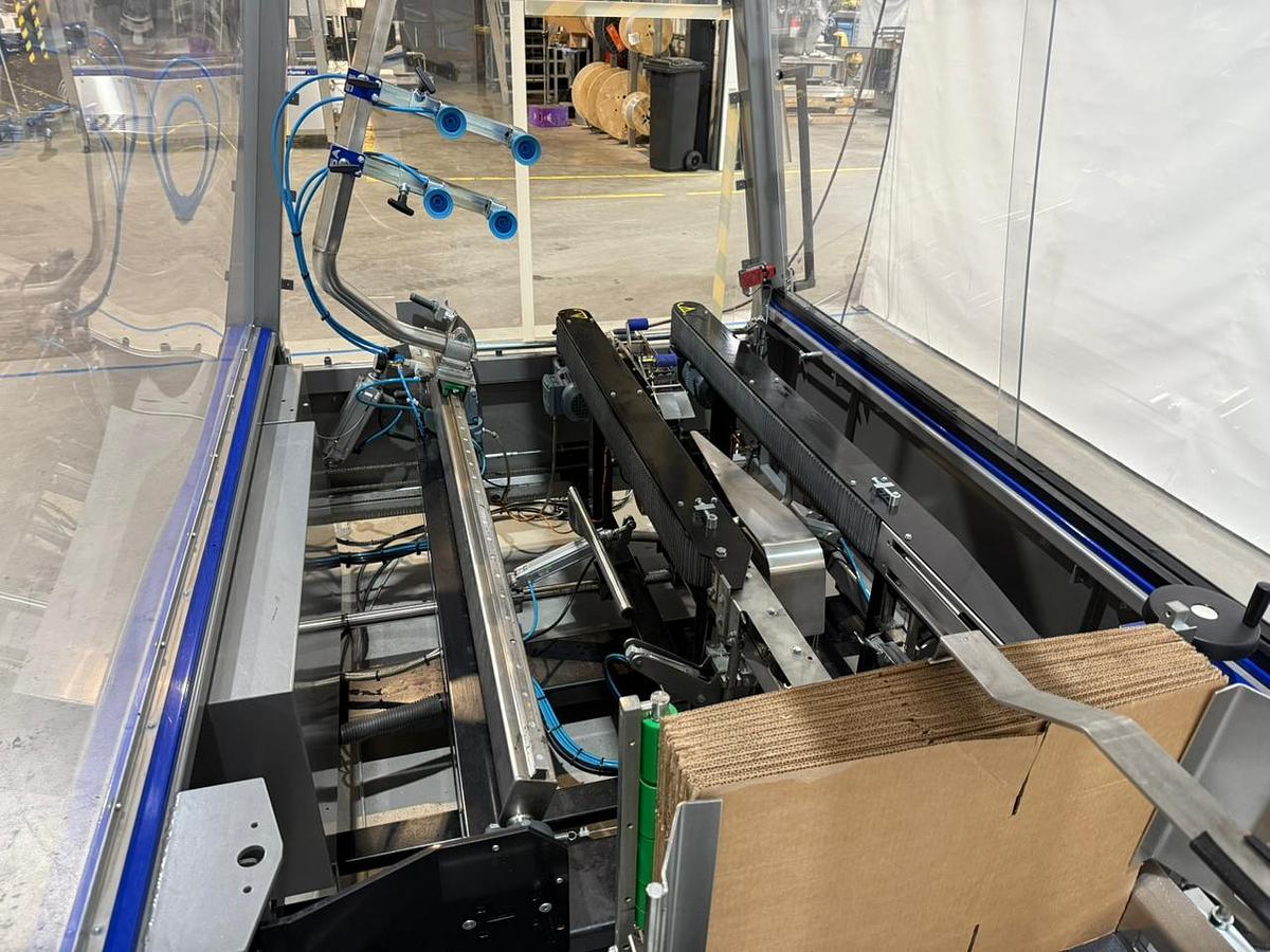 Gebruikt 2009 OK Packaging Systems B.V. Superformer-1 dozenmachine met tape