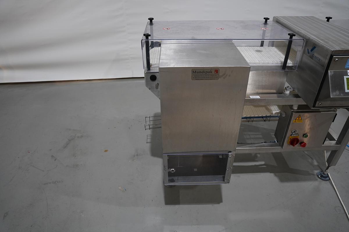 Gebruikt Cintex metaaldetector met reject