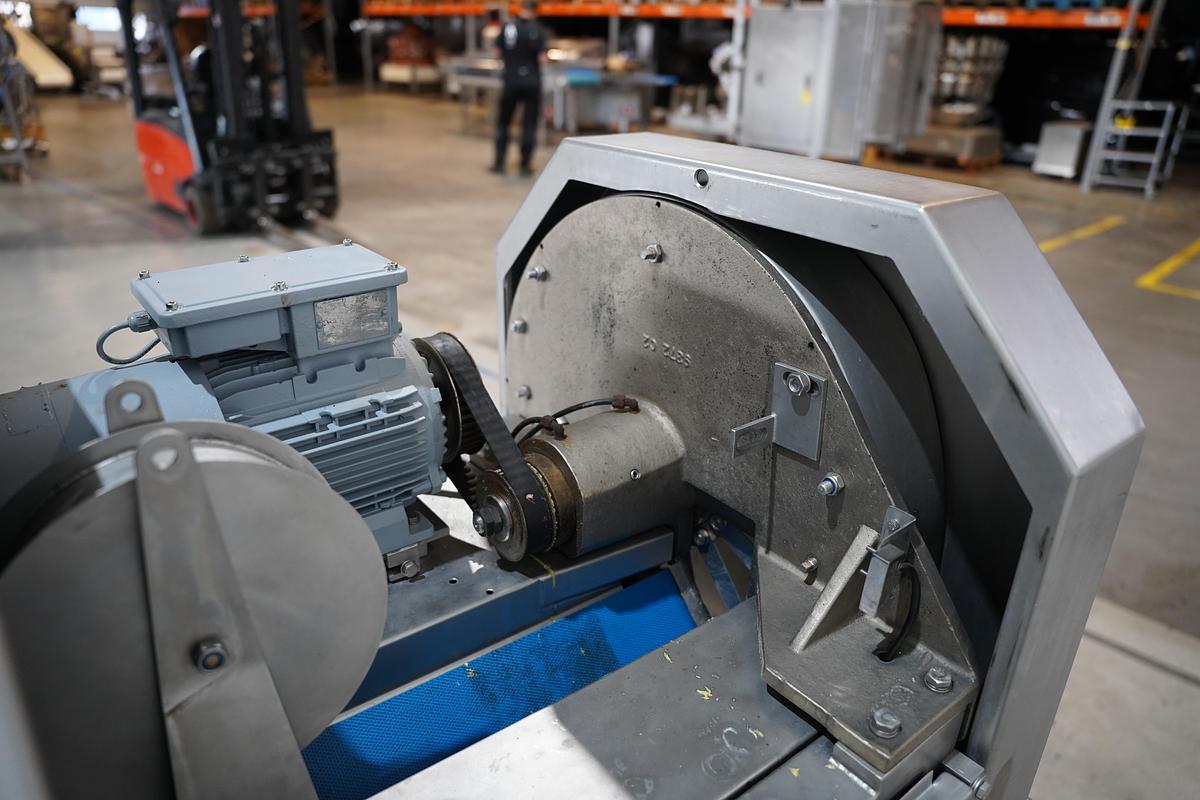 Gebruikt 2003 FAM Slicer