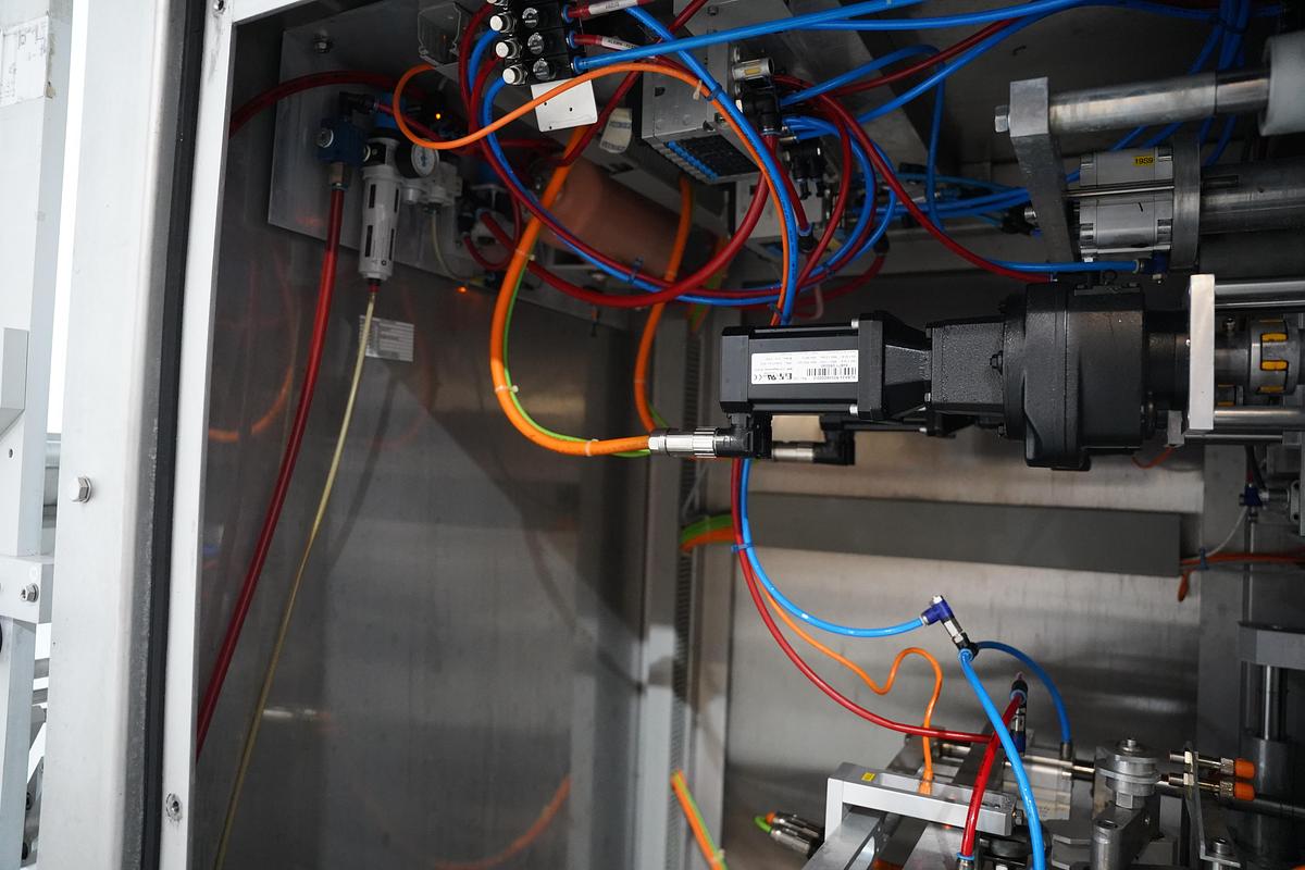 Gebruikt 2003 Innotech 3800 REVO S verpakkingsmachine
