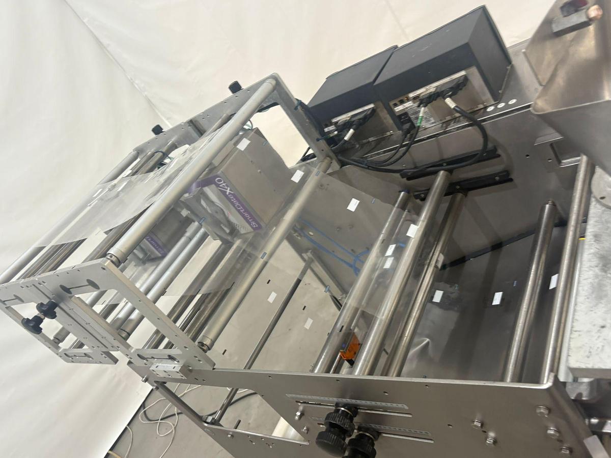 Used 2005 PFM spa Verticale Verpakkingsmachine ZENITH INOX