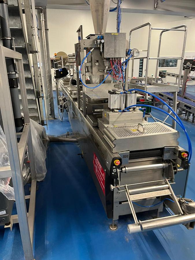 Gebruikt 2008 Multivac Dieptrekverpakkingsmachine R245