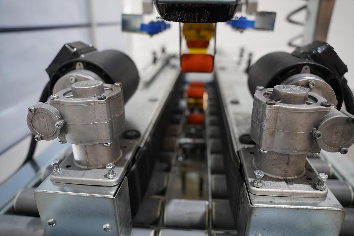 Gebruikt 2013 Soco System Dozentaper, T-400