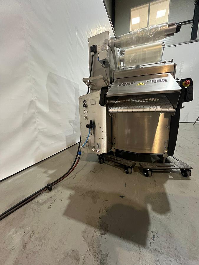 Gebruikt 2021 Multivac T300 traysealer