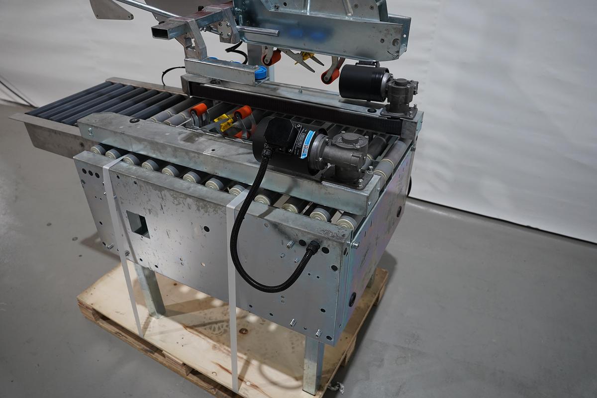 Gebruikt 2007 Soco T-400 dozensluitmachine