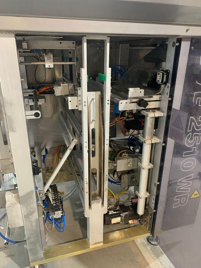 Gebruikt 2006 Bosch Verpakkingsmachine, type: SVE 2510 WR