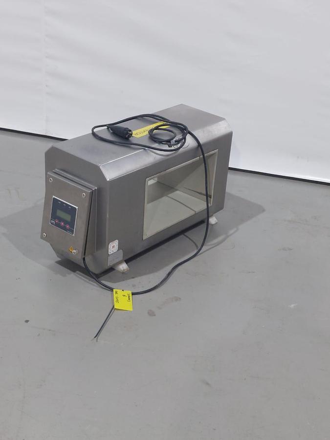 Gebruikt Mesutronic Metaaldetector, Type metron 2.2 C 450/250