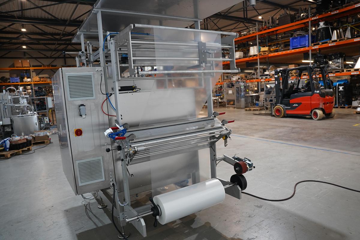 Gebruikt 2021 Inno-tech Verticale verpak en sealmachine 3800 REVO