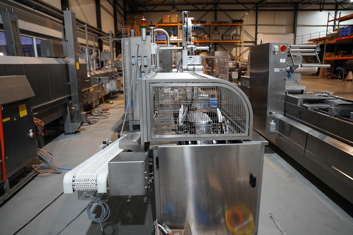 Gebruikt 2011 BG PACK Spa revolver flow packline type BG2800 EWL220-LEFT