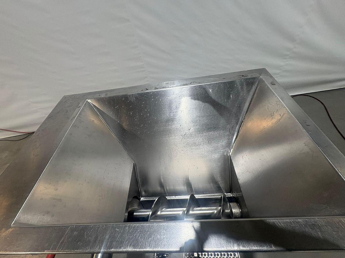 Gebruikt 1993 Kramer Grebe Vleesmolen, type: WW 160