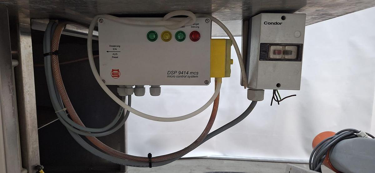 Used 2003 Cretel Krattenwasser, AWM-235B